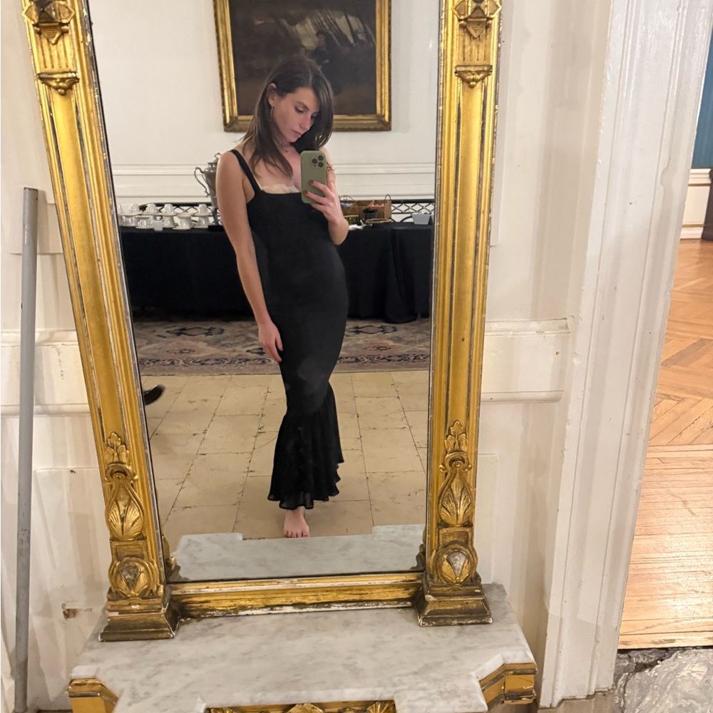 Reformation Irisa Dress - Picture 2 of 7